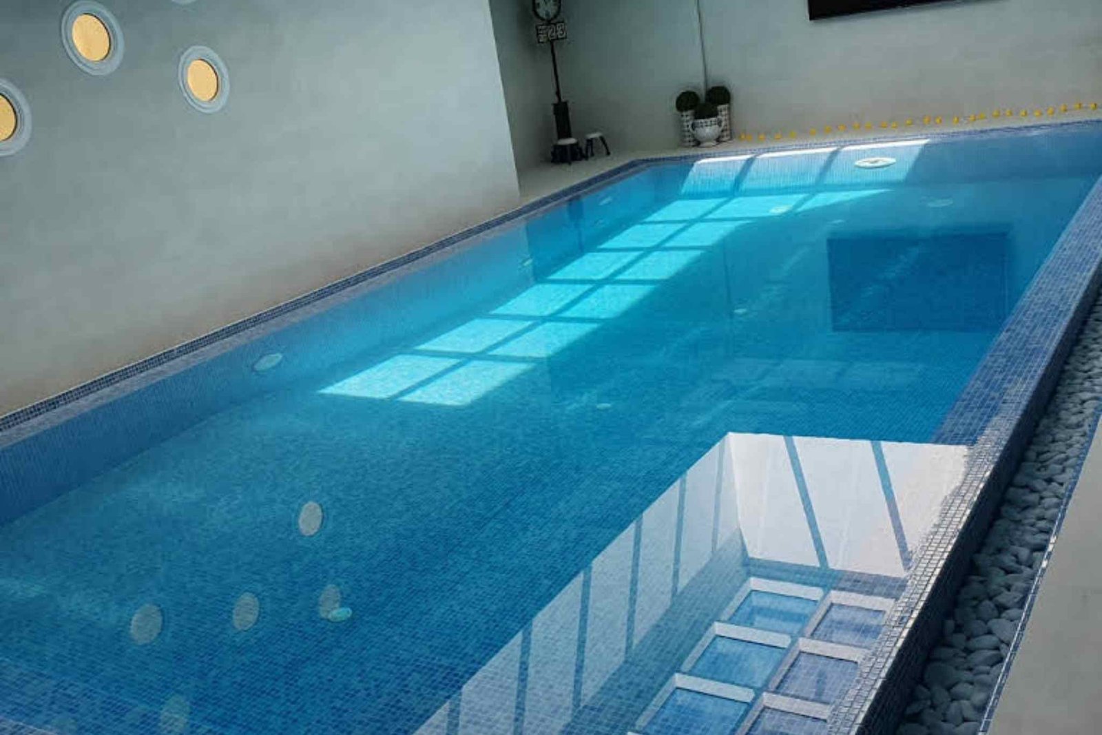 عازل حمامات